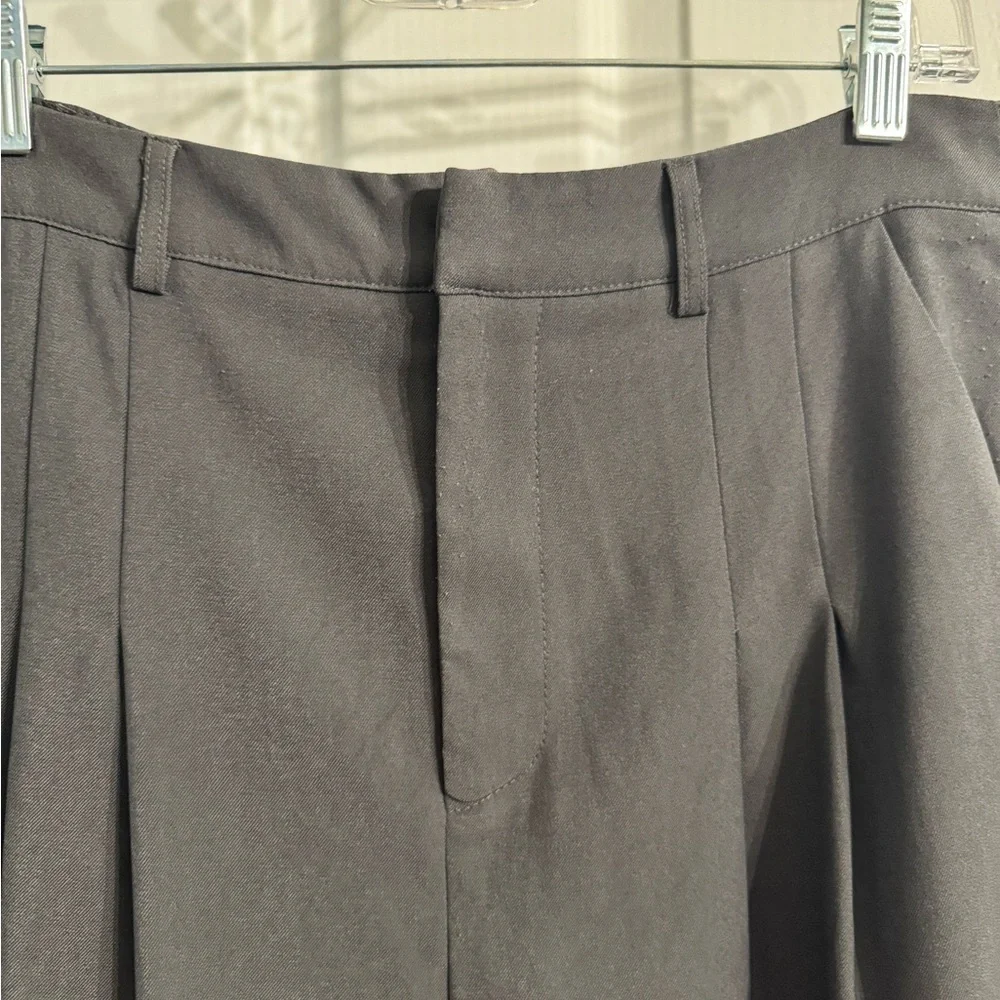 SHEIN Gray Women's Trousers - Picture 2 of 4